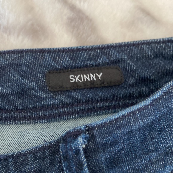 Cache Skinny Jeans - Picture 10 of 13